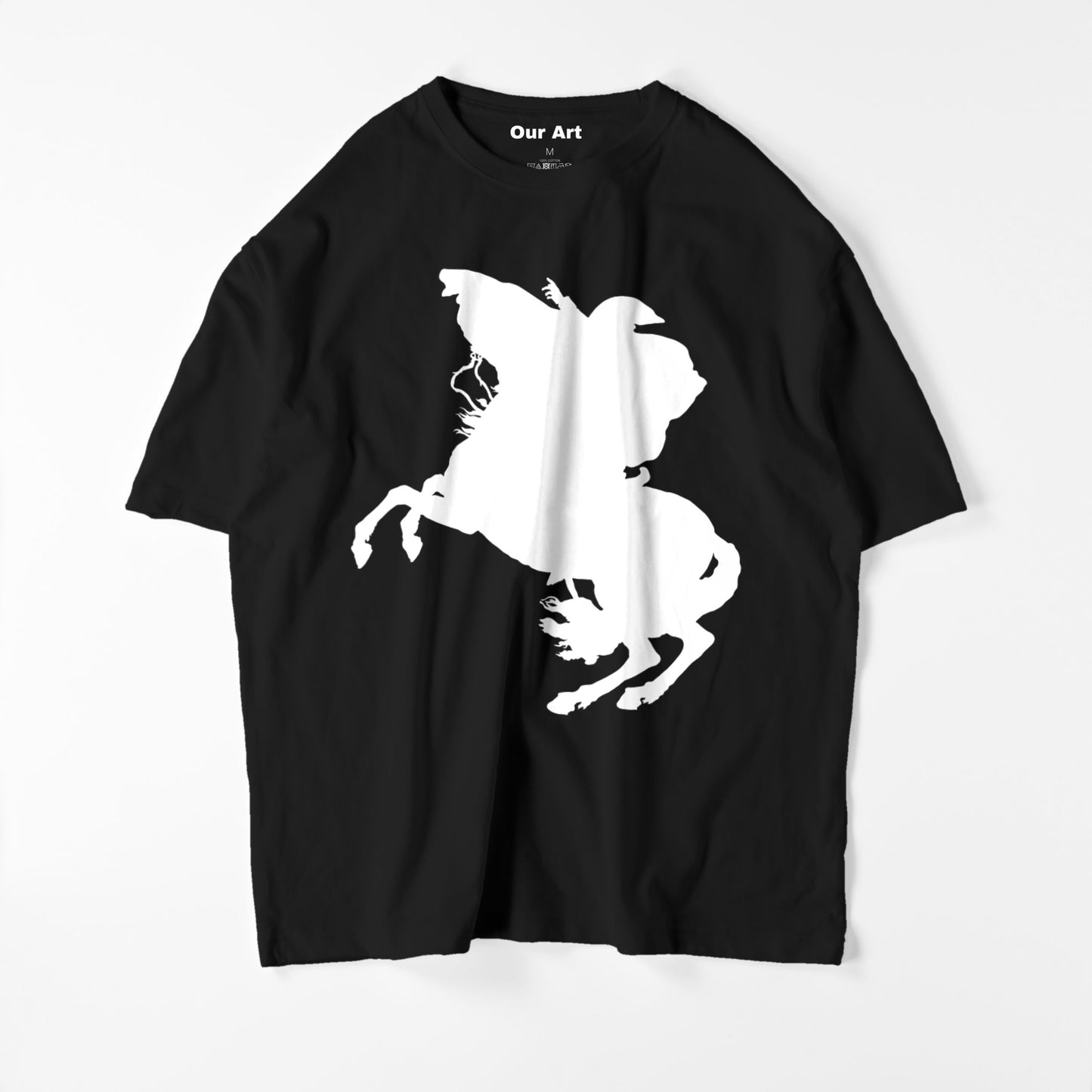 Napoleón cruzando los Alpes (camiseta negra)